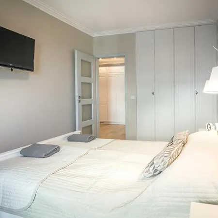 Cztery Oceany 809 Apartman *